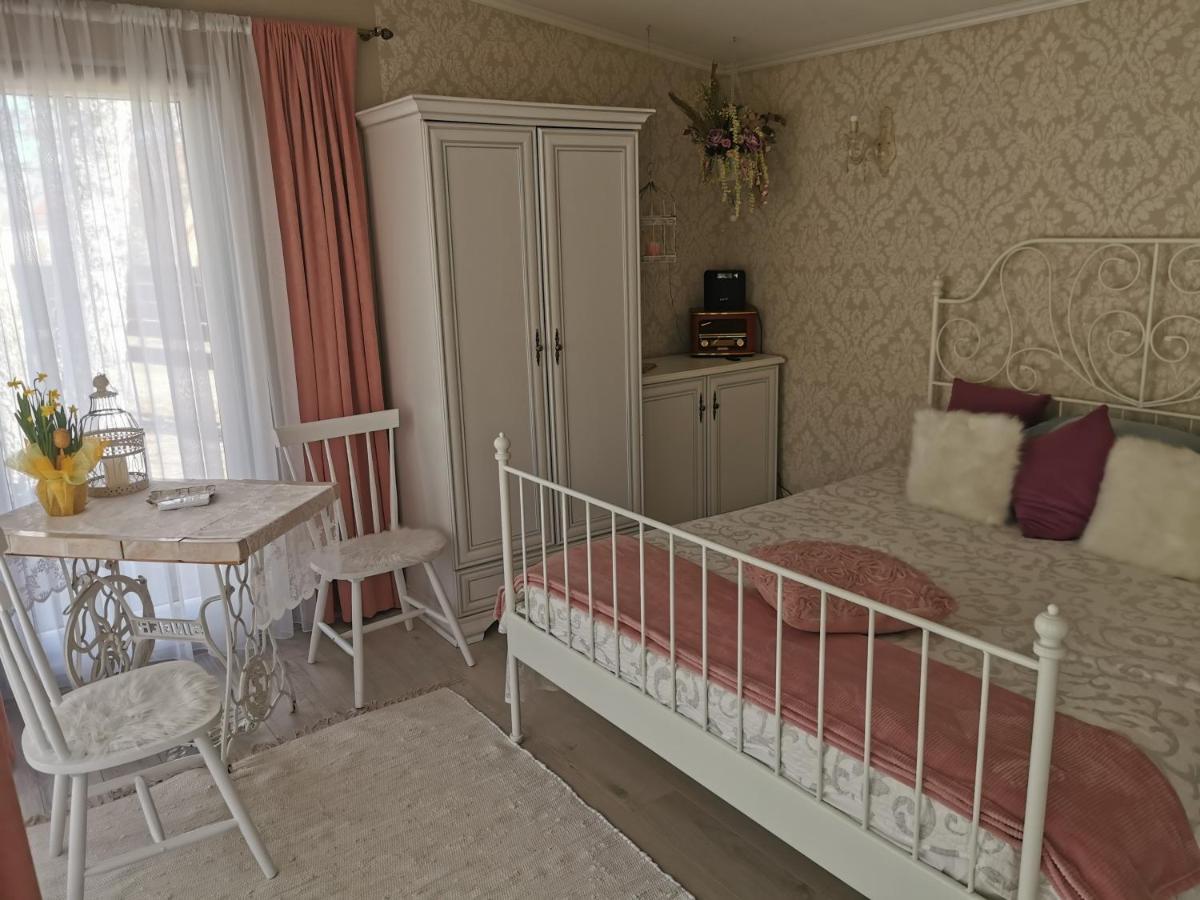 Holiday Home Kolka Bagian luar foto