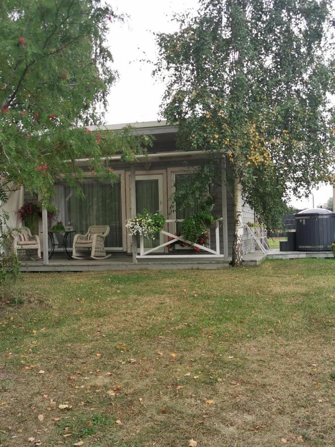 Holiday Home Kolka Bagian luar foto