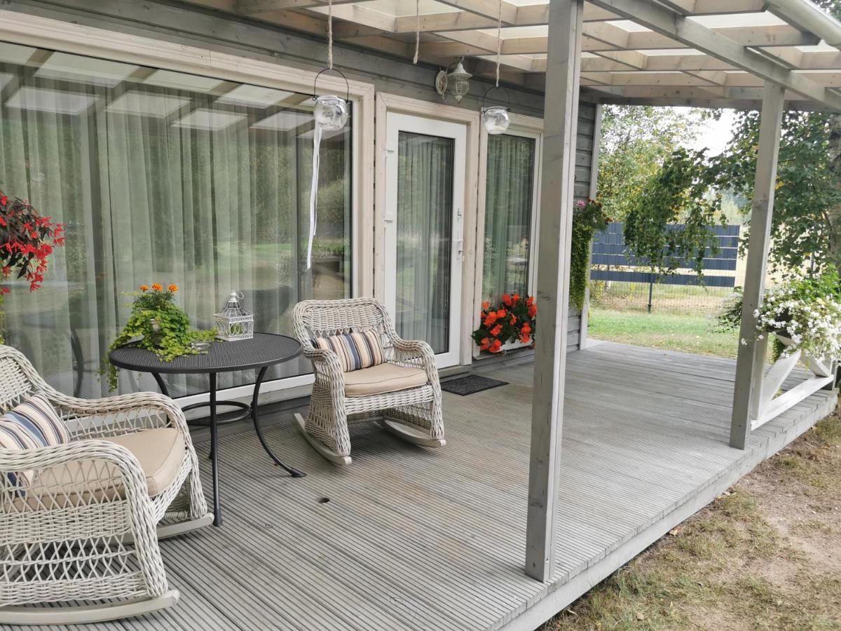 Holiday Home Kolka Bagian luar foto